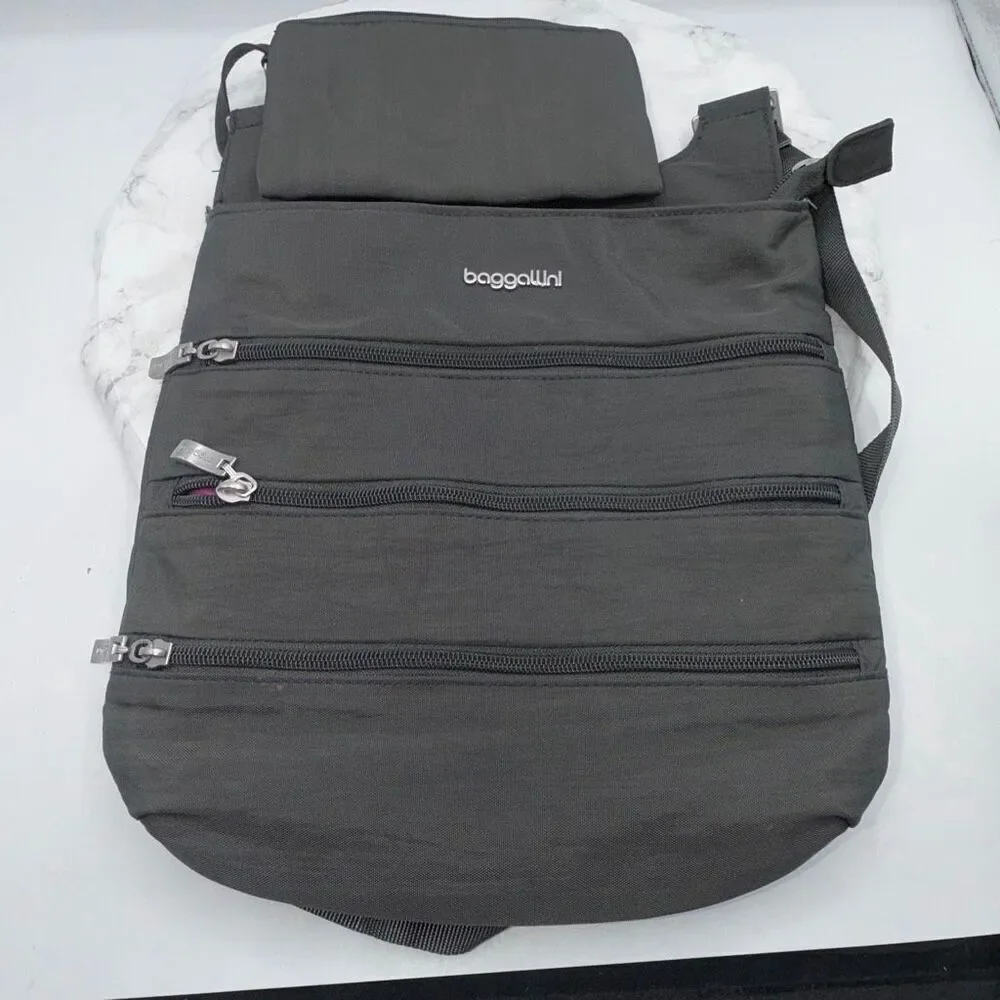 Baggallini large crossbody